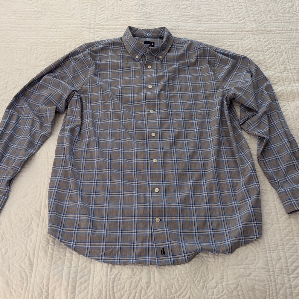 Johnnie O button down Scotty Performance shirt, Medium size